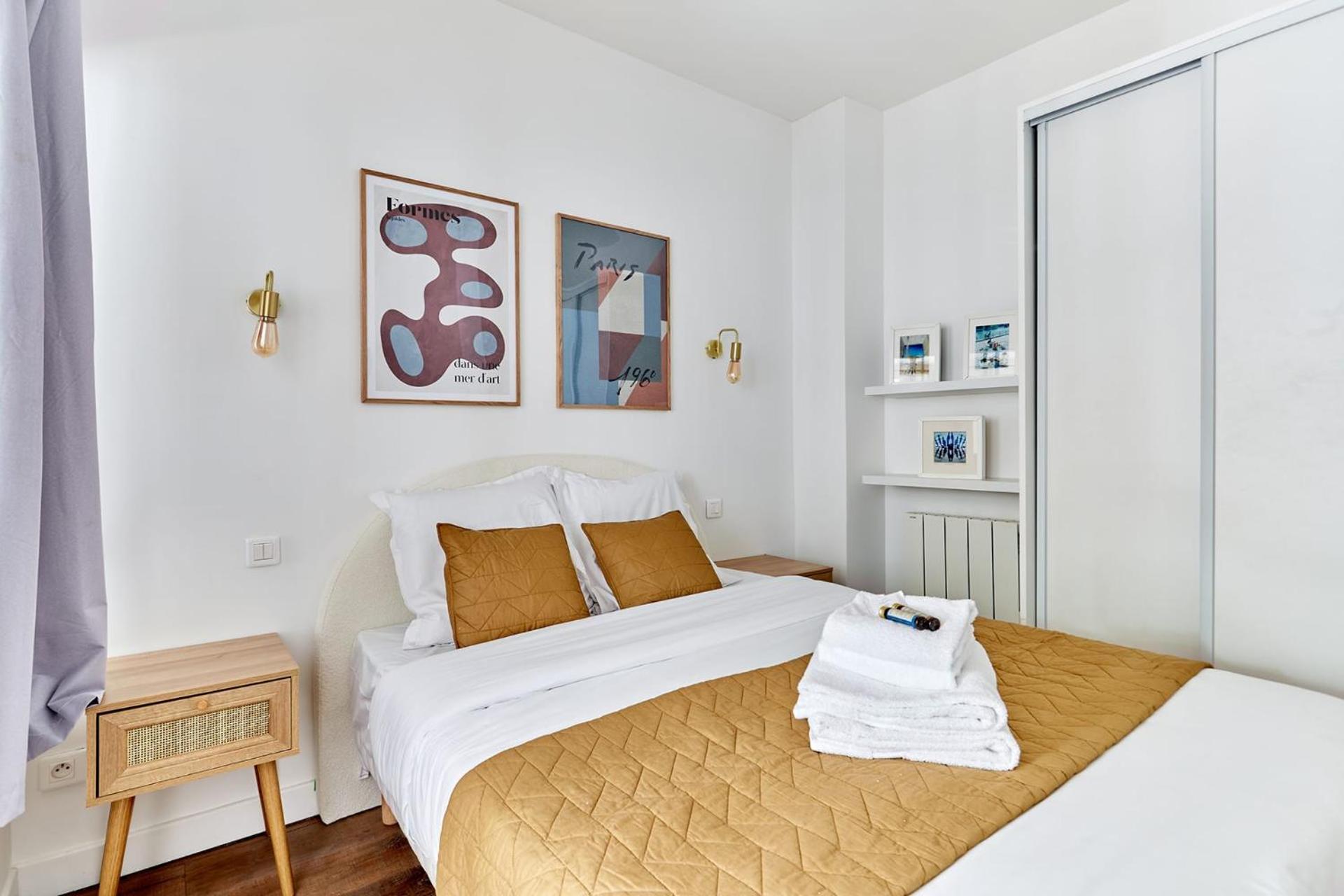 Appartement 2 Bedrooms Center Of *